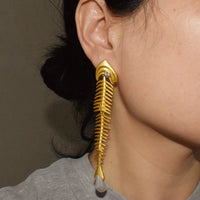 Articulated fish pendant necklace