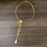 Articulated fish pendant necklace