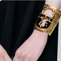 The All-Seeing Bracelet